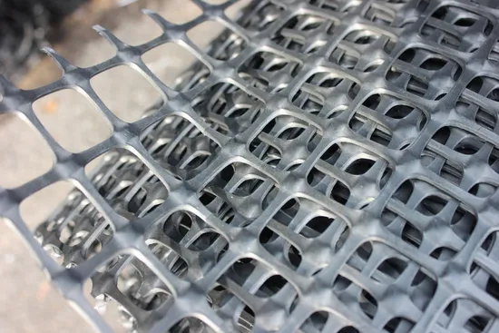 Chuangwan New Materials 30kn Welded Geogrid for Road Construction